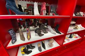 Christian Louboutin Outlet